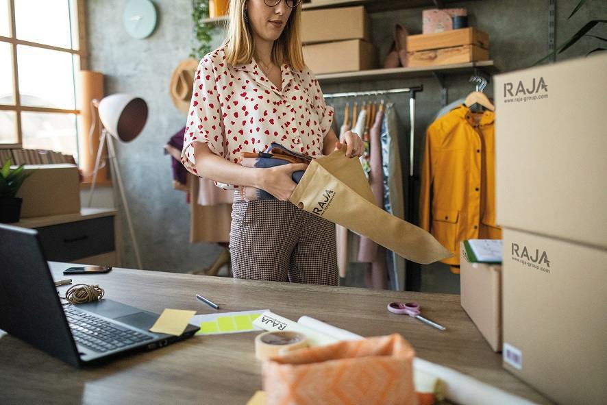 Tous les emballages pour vêtements et textiles 