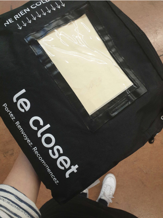 Le packaging éco-responsable du Closet : la pochette-navette