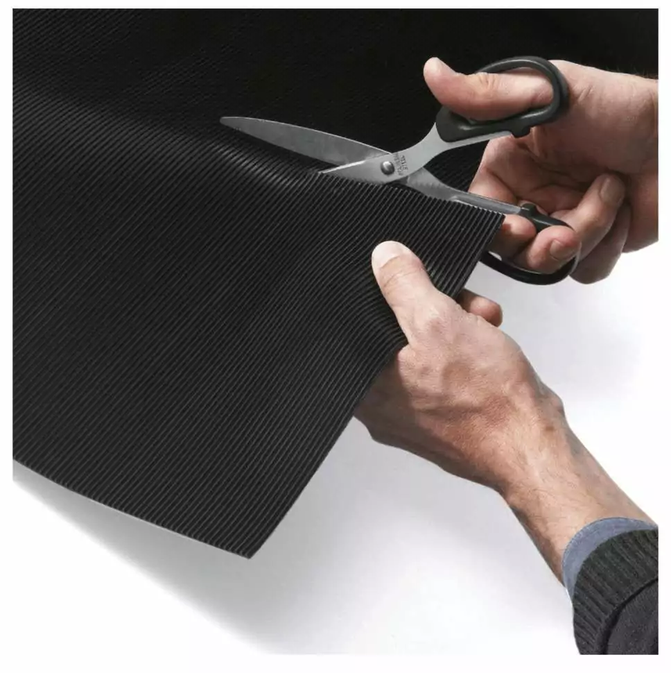 tapis-atelier-fines-stries-notrax