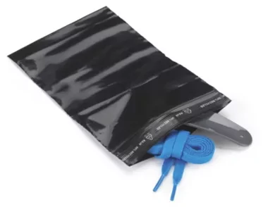 Sachet plastique avec zip noir opaque