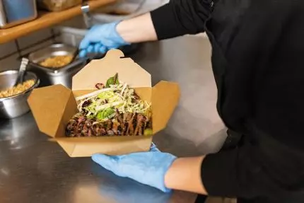 Emballage pour doggy bag : que dit la loi ? Comment les choisir ?