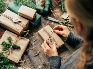 Effet wow sous le sapin : créer une expérience unboxing sensorielle et durable