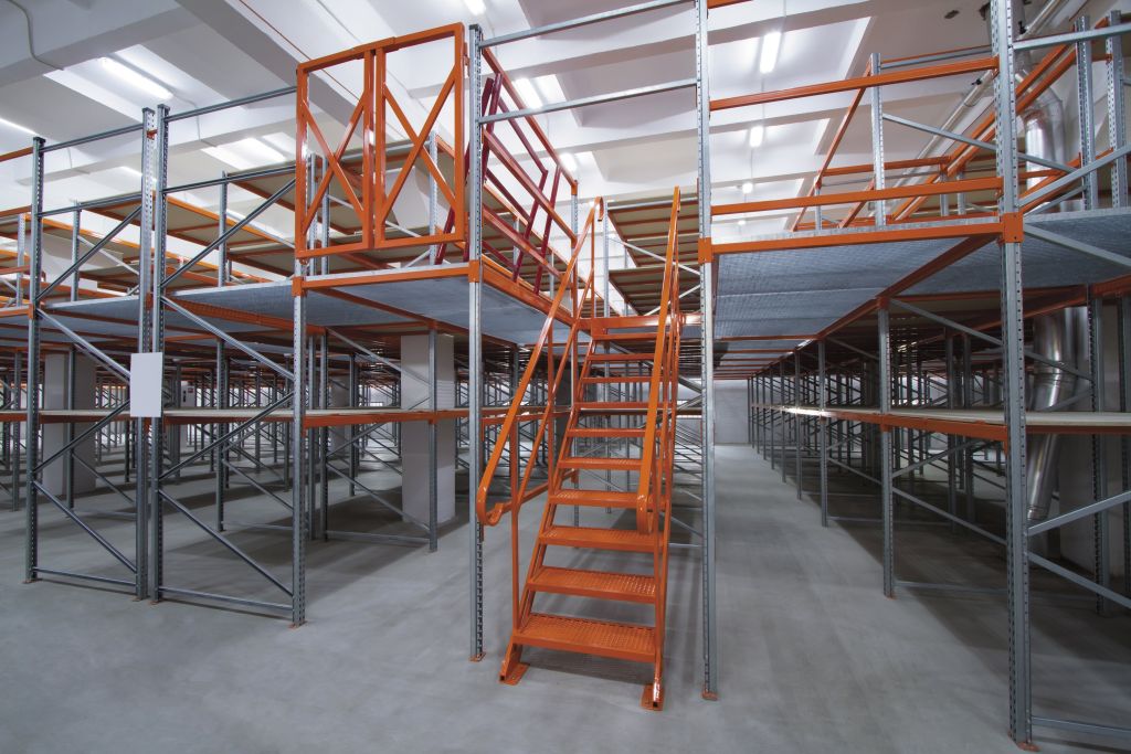 Quels sont les avantages d’une mezzanine industrielle ?